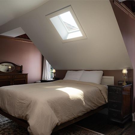 The Nuwray Hotel & Carriage House Burnsville Eksteriør bilde
