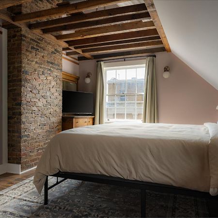The Nuwray Hotel & Carriage House Burnsville Eksteriør bilde