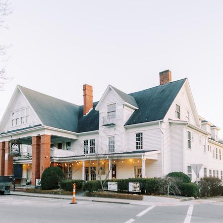 The Nuwray Hotel & Carriage House Burnsville Eksteriør bilde