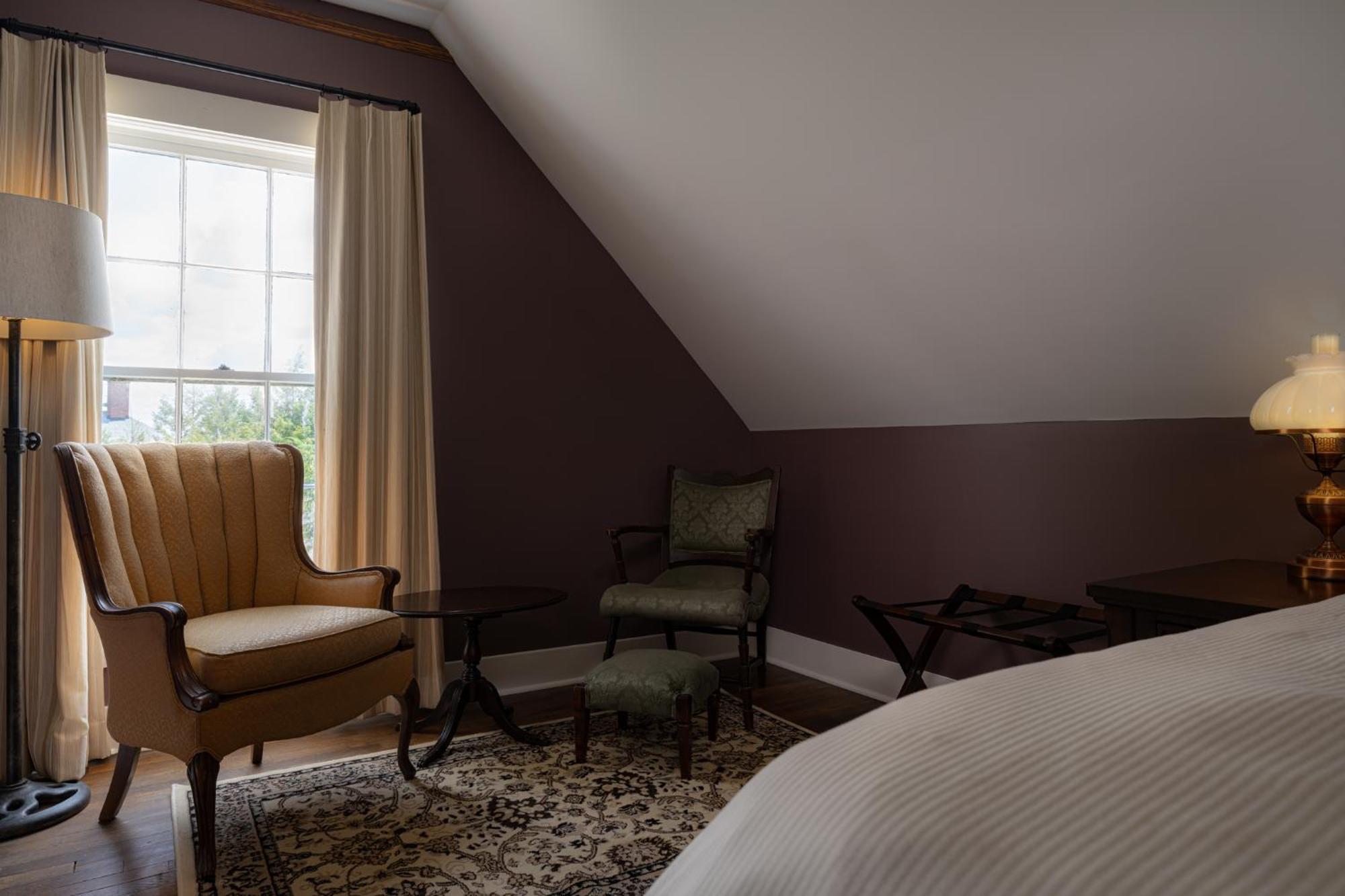 The Nuwray Hotel & Carriage House Burnsville Eksteriør bilde