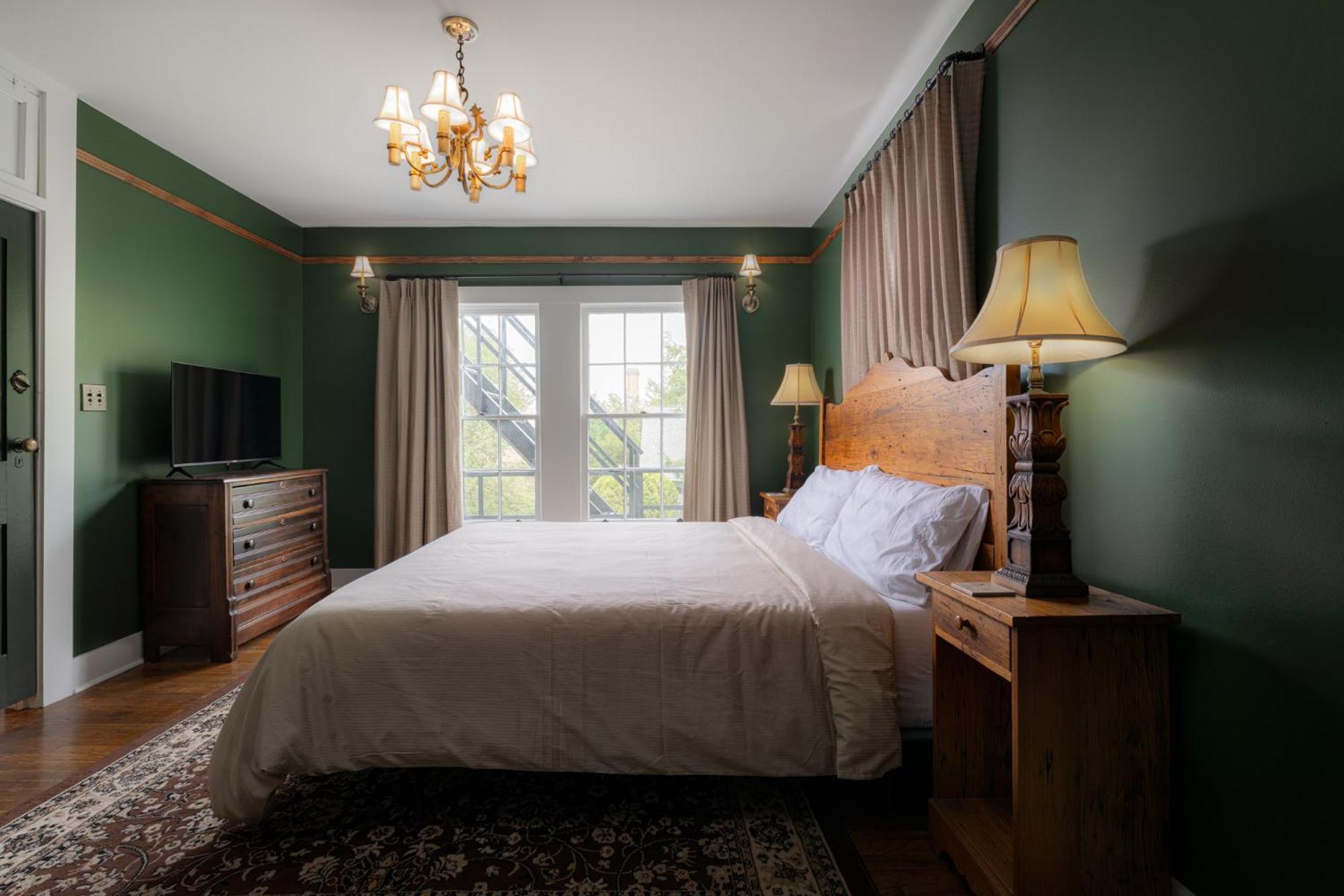 The Nuwray Hotel & Carriage House Burnsville Eksteriør bilde