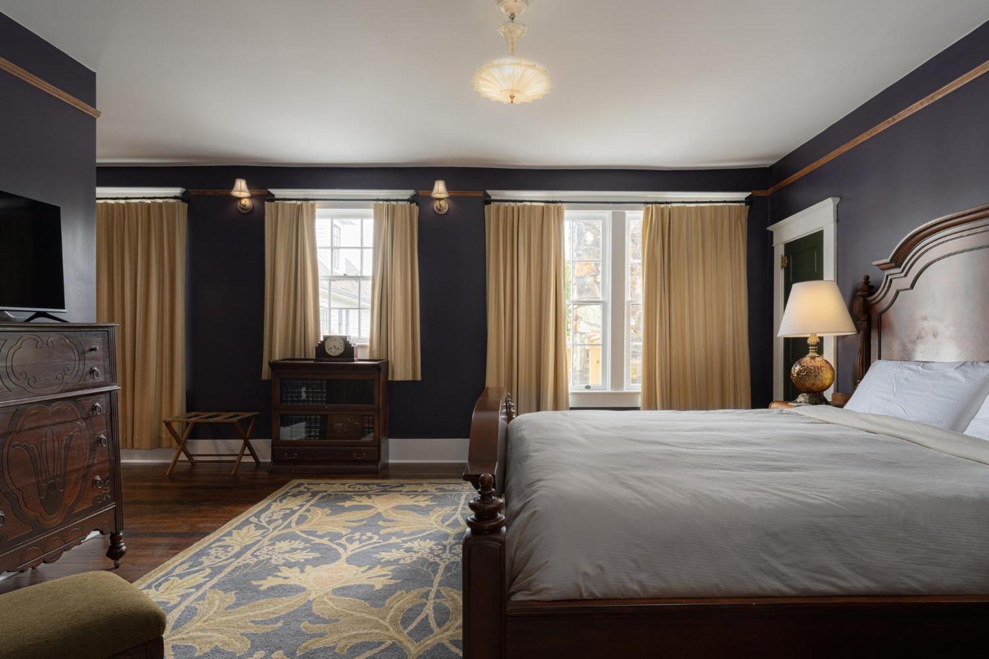 The Nuwray Hotel & Carriage House Burnsville Eksteriør bilde